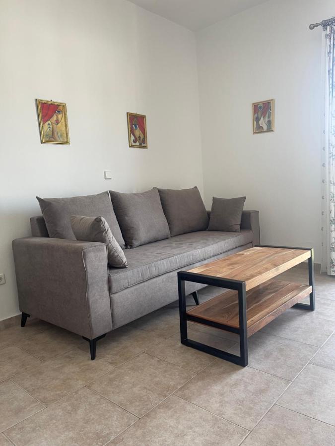 Kapodistriou Apartments Aegina ภายนอก รูปภาพ
